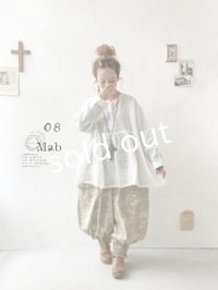 08mab/ピンタック多ボタンブラウス・オフ