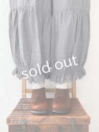 manoamano/１段レースドロワーズペチパンツ・グレー