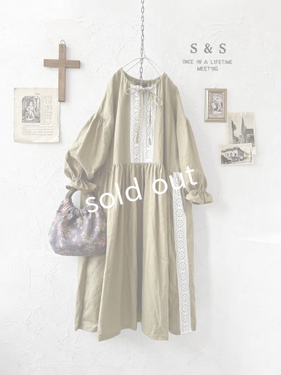 画像1: shizuka's／フロントりぼん刺繍レースワンピース・リーフ