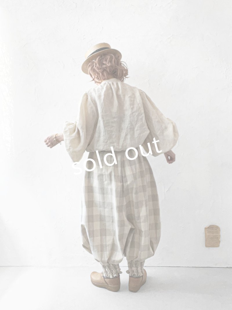 画像12: MARCHE' DE SOEUR／大きなバルーン袖のブラウス・ミルク (12)