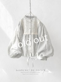 MARCHE' DE SOEUR／大きなバルーン袖のブラウス・うすグレーA