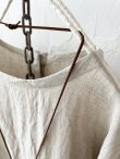 画像3: MARCHE' DE SOEUR／オランダリネン ギャザーワンピース・生成り (3)