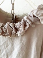 画像3: MARCHE' DE SOEUR／ラッフルギャザーワンピース・ピンクベージュ (3)