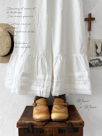 manoamano /レース&ピンタックペチパンツ・オフ