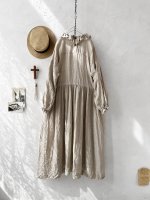 画像8: MARCHE' DE SOEUR／オランダリネン ラッフルギャザーワンピース・生成り (8)