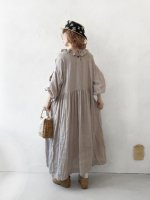 画像14: MARCHE' DE SOEUR／オランダリネン ラッフルギャザーワンピース・生成り (14)