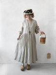 画像12: MARCHE' DE SOEUR／オランダリネン ギャザーワンピース・生成り (12)