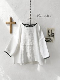 Crea delice／パイピングりぼんブラウス・オフ