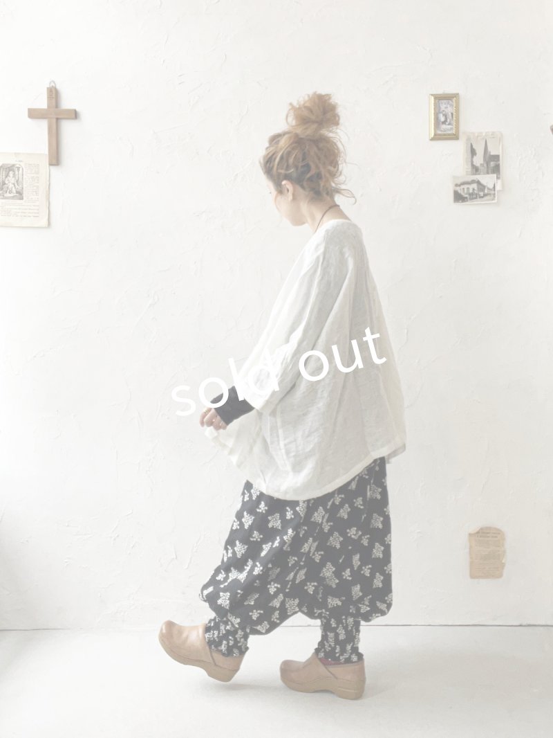 画像13: MARCHE' DE SOEUR／ピエロパンツ・黒ブーケ刺繍 (13)