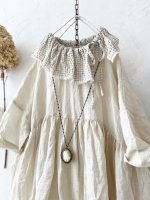 画像2: MARCHE' DE SOEUR／大きなラッフル襟のチュニック・ファナージュミルクにワッフルベージュ襟 (2)