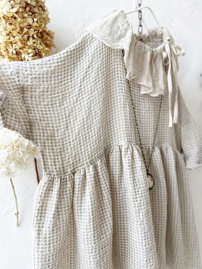 画像9: MARCHE' DE SOEUR／大きなラッフル襟のチュニック・ワッフルベージュに生成り襟