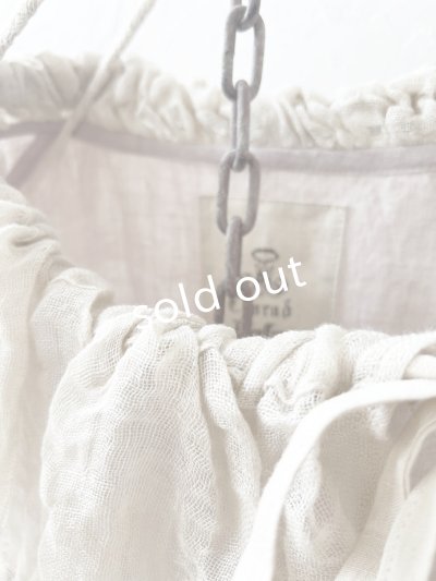 画像4: MARCHE' DE SOEUR／大きなラッフル襟のチュニック・ファナージュピンクに生成り襟