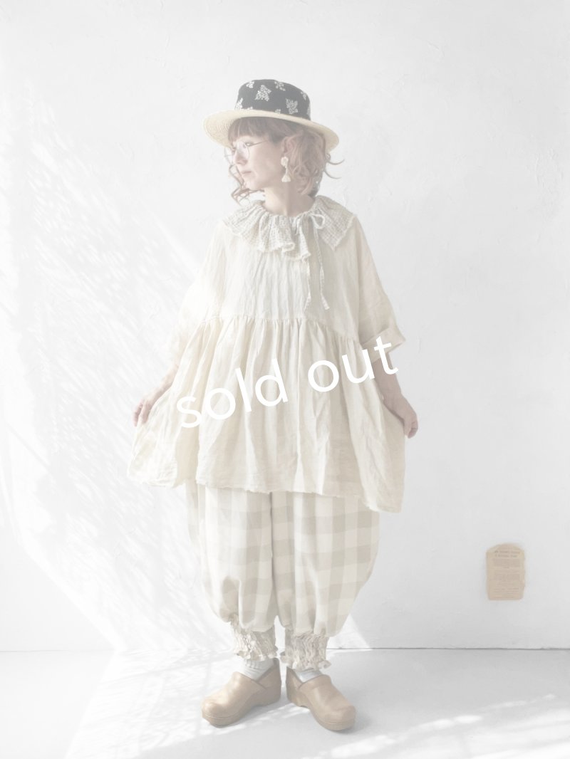 画像14: MARCHE' DE SOEUR／大きなラッフル襟のチュニック・ファナージュミルクにワッフルベージュ襟 (14)