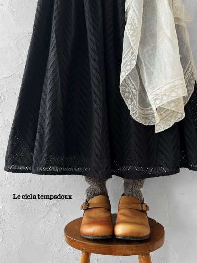 画像1: le ciel a tempsdoux／刺繍レース2wayスカート・黒