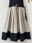 画像3: MARCHE' DE SOEUR／エプロンワンピース・黒×生成り (3)