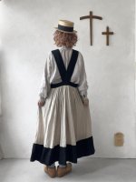 画像13: MARCHE' DE SOEUR／エプロンワンピース・黒×生成り (13)