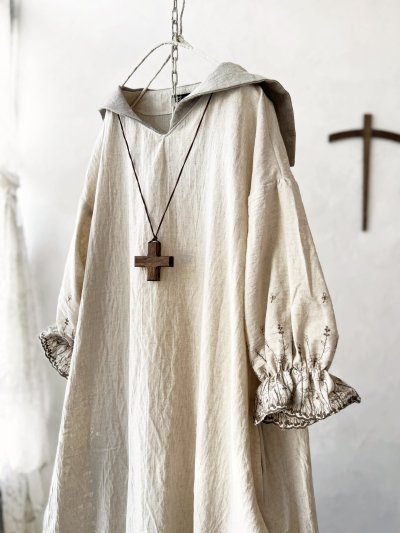 画像2: 【4/24(金)21時から販売】MIFUMIコラボ／sarahのワンピース・カーキロンド刺繍＆bag