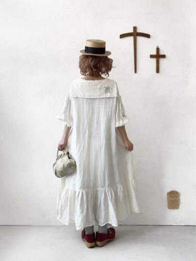 画像16: 【4/24(金)21時から販売】MIFUMIコラボ／sarahのワンピース・赤花刺繍＆bag