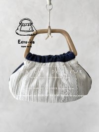 ecru-ke／木の持ち手バッグ・デニム アンティークレース