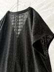 画像8: tegami/刺繍レースフレンチスリーブワンピース・ブラック (8)