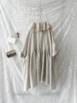画像11: MARCHE' DE SOEUR／大きなラッフル襟のチュニック・ワッフルベージュ×生成り (11)