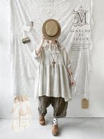 画像1: MARCHE' DE SOEUR／大きなラッフル襟のチュニック・ワッフルベージュ×生成り (1)
