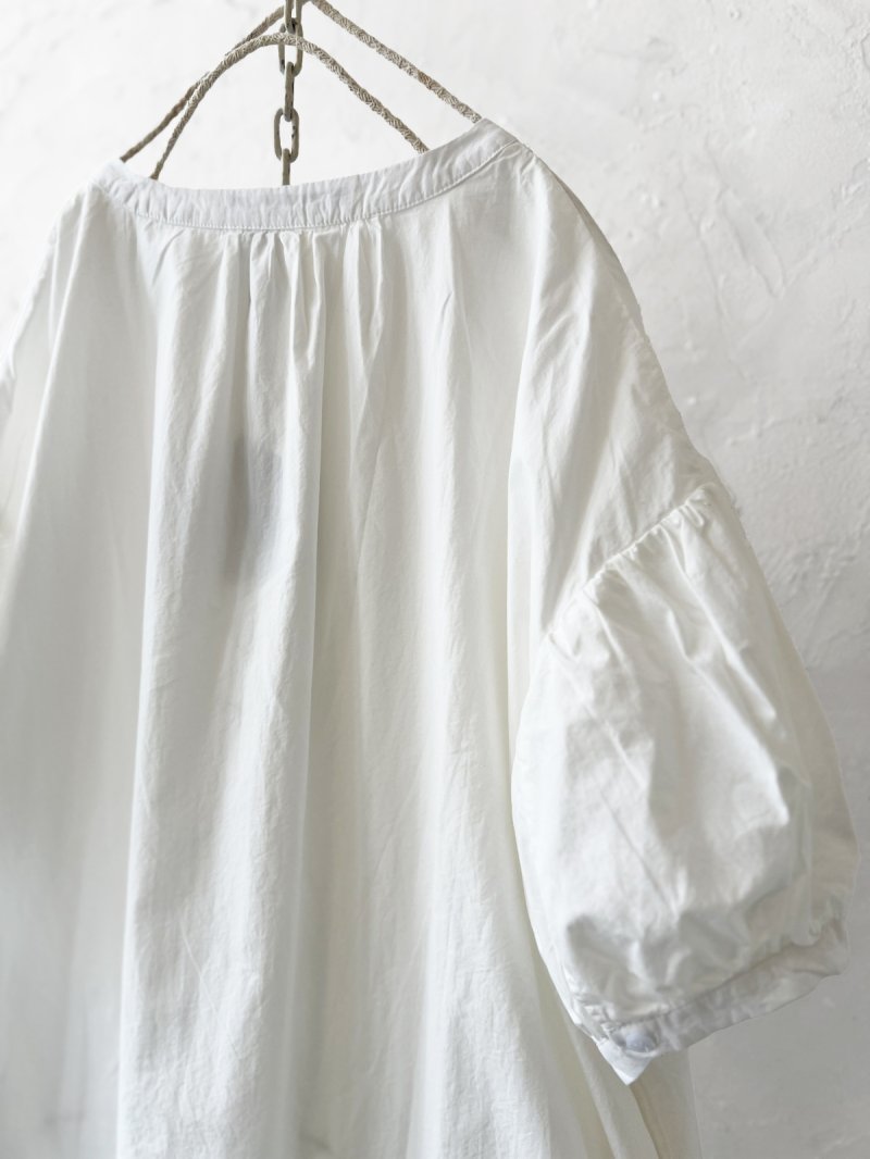 画像9: closet meii／ショートパフスリーブチュニック・オフ (9)