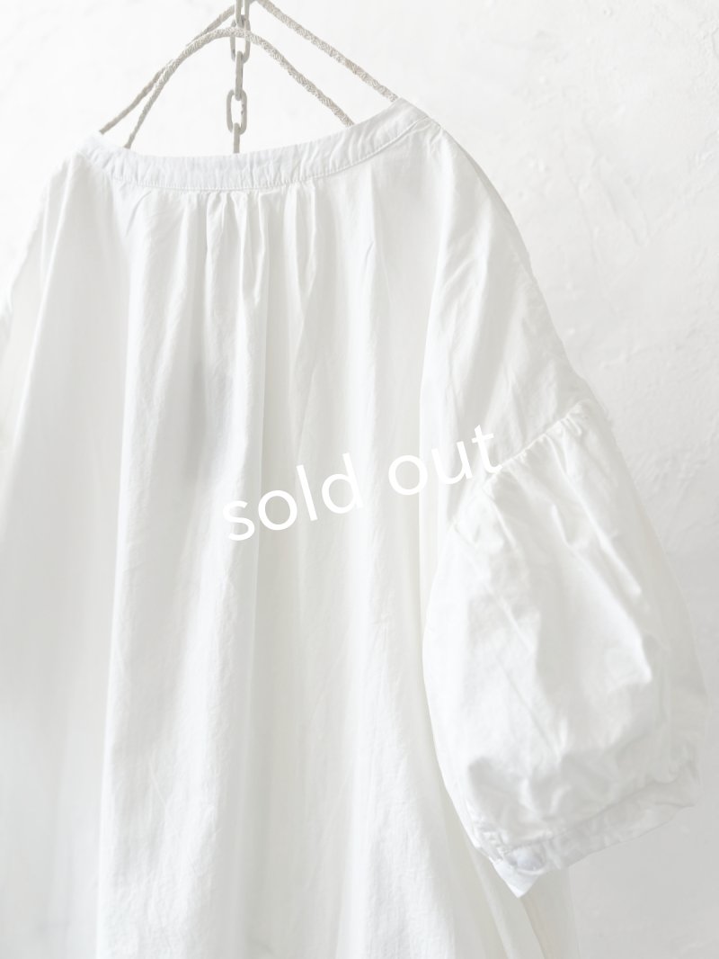 画像9: closet meii／ショートパフスリーブチュニック・オフ (9)