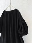 画像9: closet meii／ショートパフスリーブチュニック・ブラック (9)