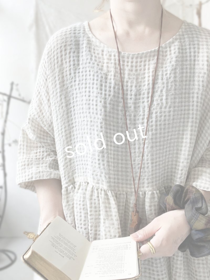 画像3: MARCHE' DE SOEUR／ギャザープルオーバー・ワッフルベージュ (3)