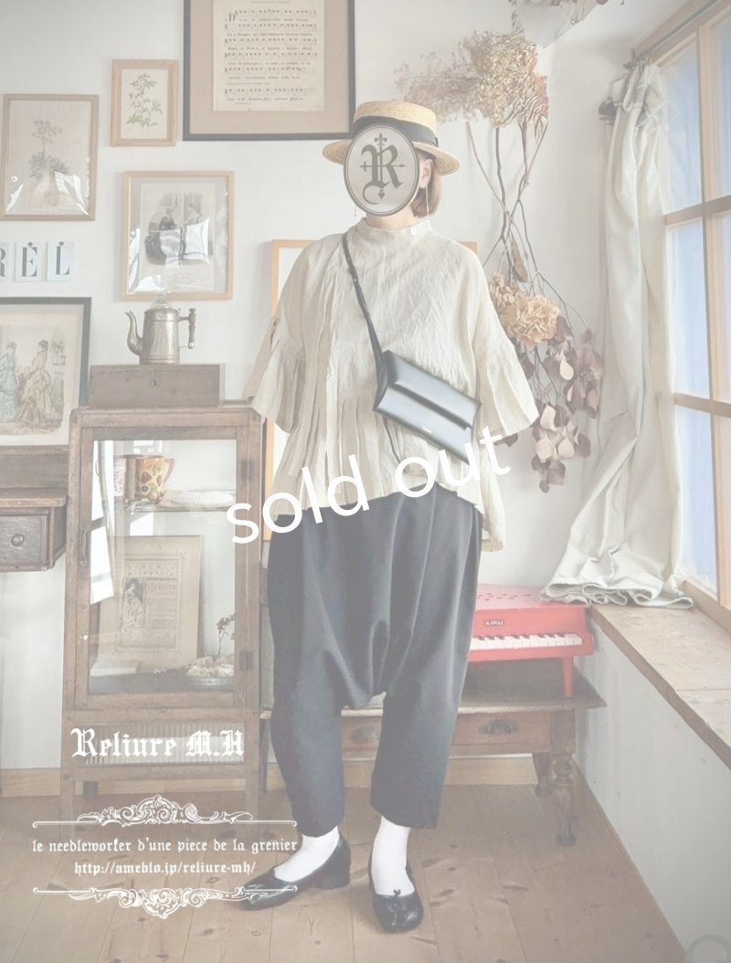 画像1: Reliure／Pleated blouse・kinari (1)