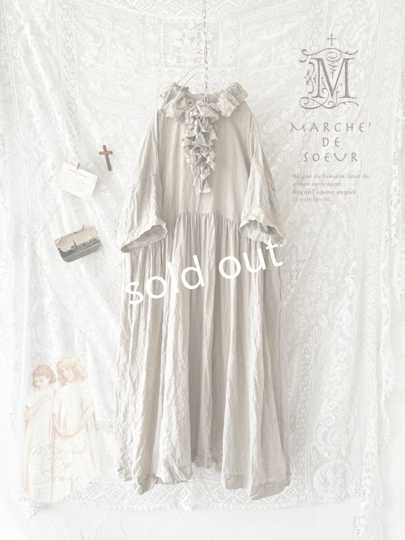 画像1: MARCHE' DE SOEUR／フローフリルワンピース・生成り (1)