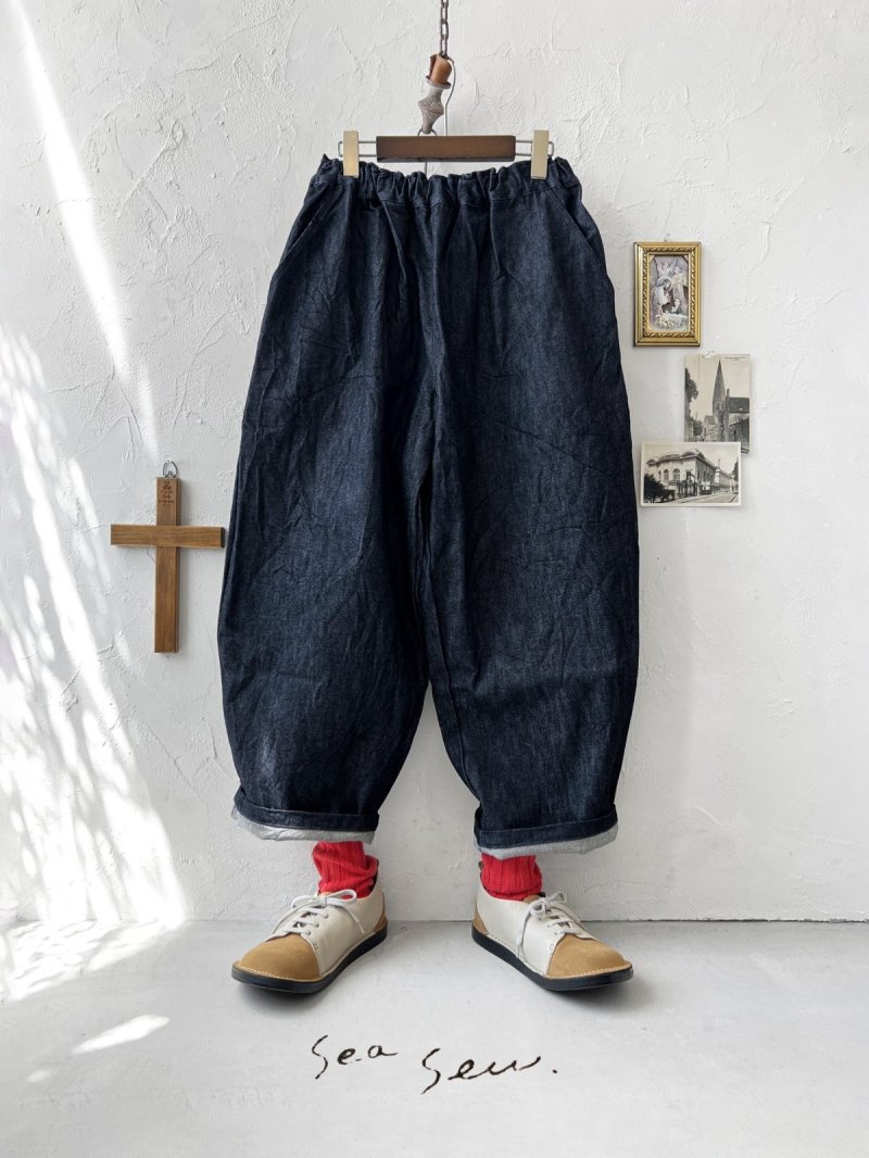 画像1: seasew.／12onz デニムコクーンパンツ・インディゴ (1)