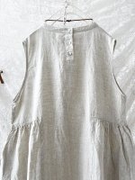 画像11: 08mab/ノースリーブサイドギャザーワンピース・生成り (11)