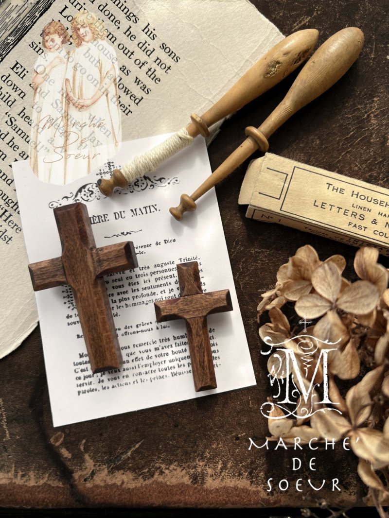 画像1: MARCHE' DE SOEUR／木の十字架ブローチset (1)