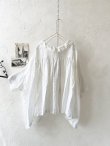 画像9: Libera&Capricciosa／ホワイトオリーブリネンブラウス (9)
