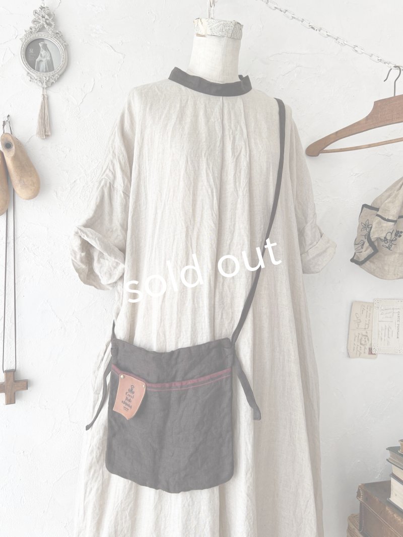 画像2: MARCHE' DE SOEUR／種蒔のワンピース・薄生成り×チョコ (2)