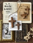 画像2: MARCHE' DE SOEUR／木の十字架ブローチset (2)