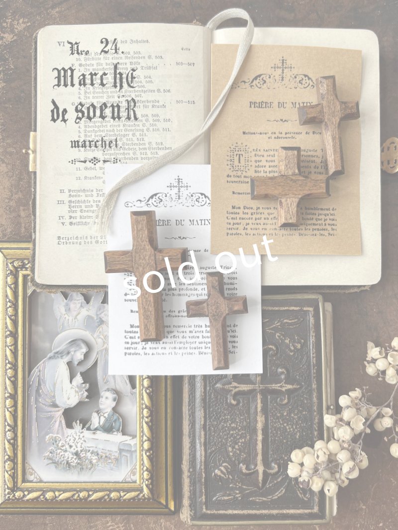 画像2: MARCHE' DE SOEUR／木の十字架ブローチset (2)