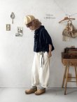 画像11: MARCHE' DE SOEUR／フローフリルの半袖ブラウス・ダークネイビー (11)