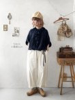 画像10: MARCHE' DE SOEUR／フローフリルの半袖ブラウス・ダークネイビー (10)