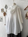 画像13: Libera&Capricciosa／オリーブリネンフードプルオーバー・ラウンド (13)