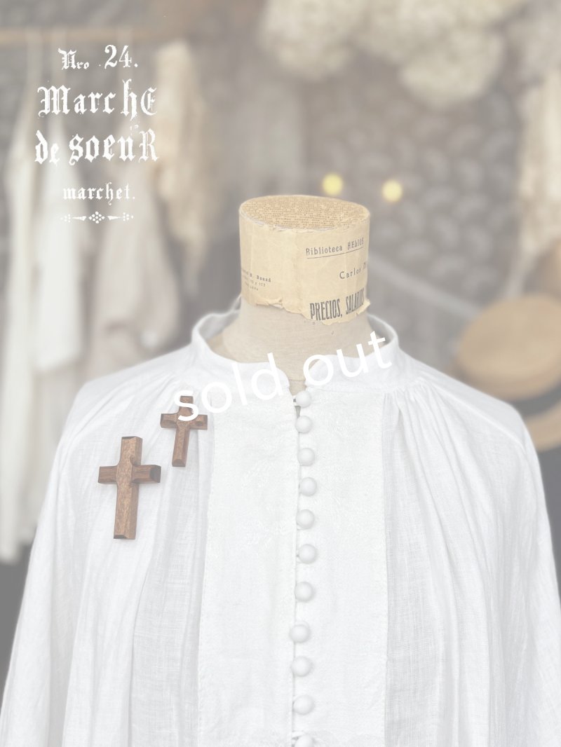 画像1: MARCHE' DE SOEUR／木の十字架ブローチset (1)
