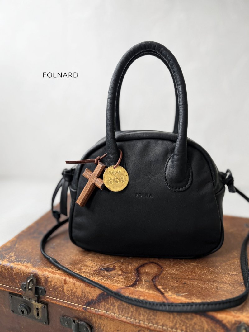画像4: FOLNARD/ 十字架とヴィンテージタグ付きレザーショルダー (4)