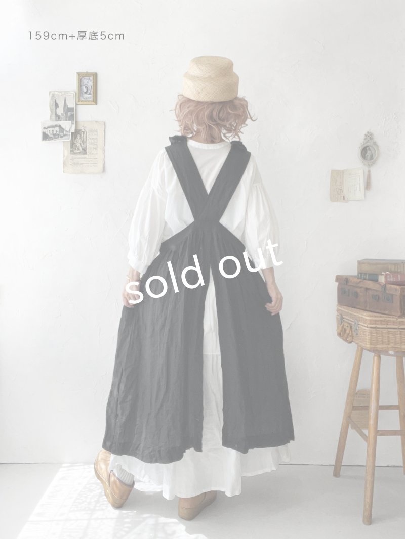 画像18: 【予約販売】MARCHE' DE SOEUR／フローフリルエプロンワンピース・黒 (18)