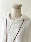 画像2: Libera&Capricciosa／オリーブリネンフードプルオーバー・ラウンド (2)