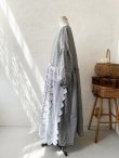 画像8: shizuka's/アンティークレースのロング丈ワンピース・ダンガリー (8)