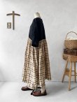 画像7: MARCHE' DE SOEUR／ギャザーポケットワンピース・黒×メープルチェック (7)