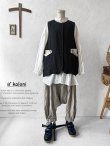 画像1: a+koloni／リネンWガーゼベスト・ブラック (1)
