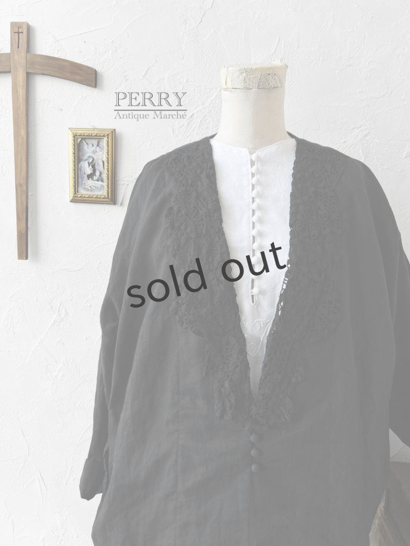 画像1: PERRY/ アンティークレースカラーリネンコート・黒 (1)